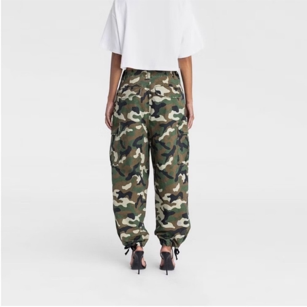 KBB KAHLANA x Target 1X Extra Large Mid-Rise Straight Leg Cargo Jogger Camo Pant - Picture 7 of 8